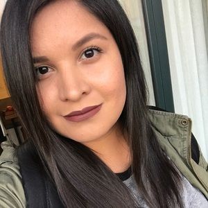 Meet your Posher, Christa